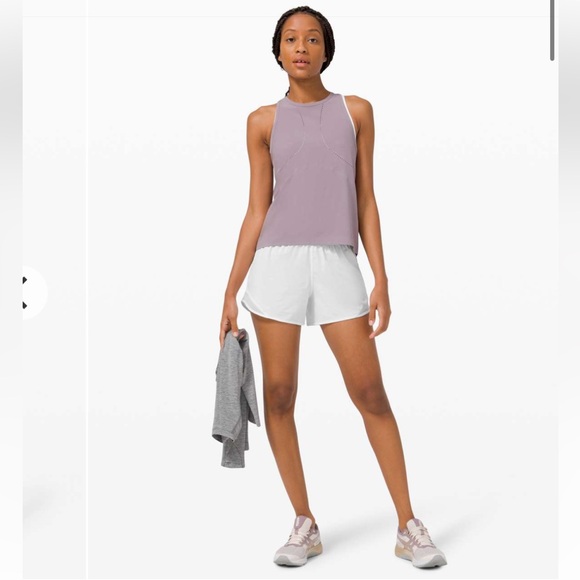 Lululemon Limited Edition Logo Hotty Hot Shorts Size 12 - Picture 4 of 13